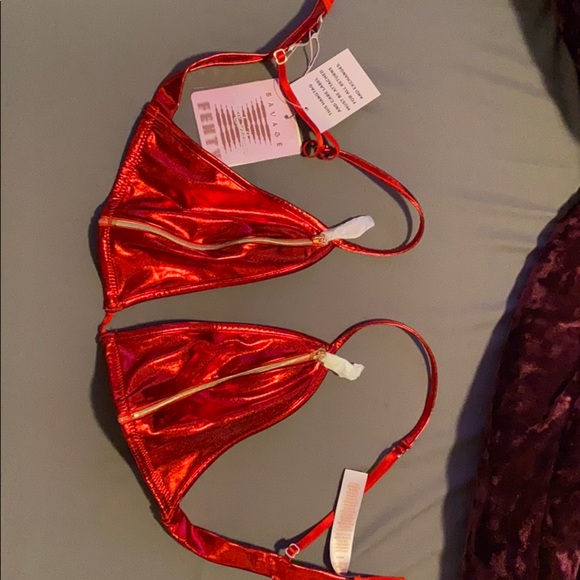 locket down bralette